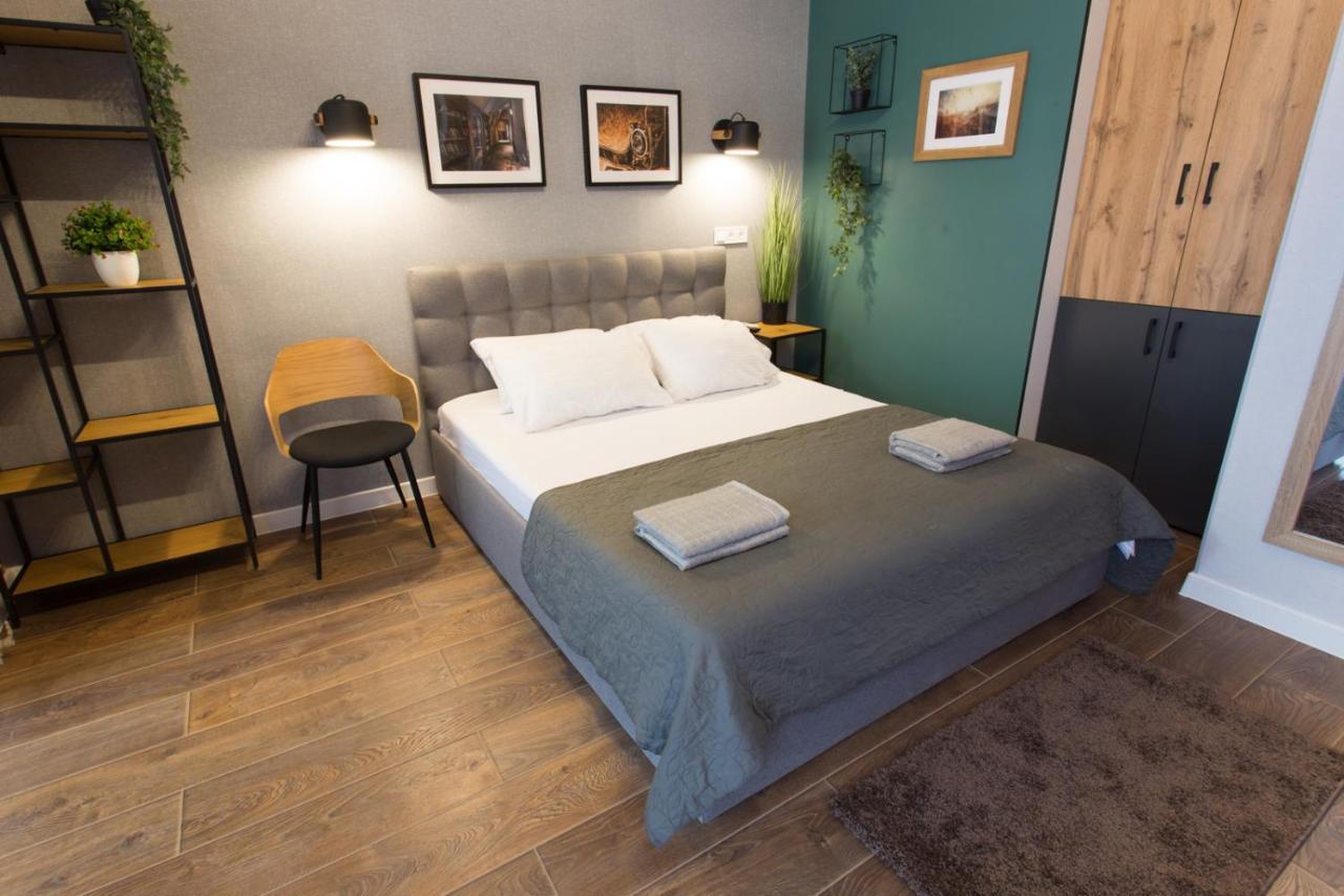Excellent Apartment In The Center - Alchevskyh Str. 23 Charkiv Exteriör bild